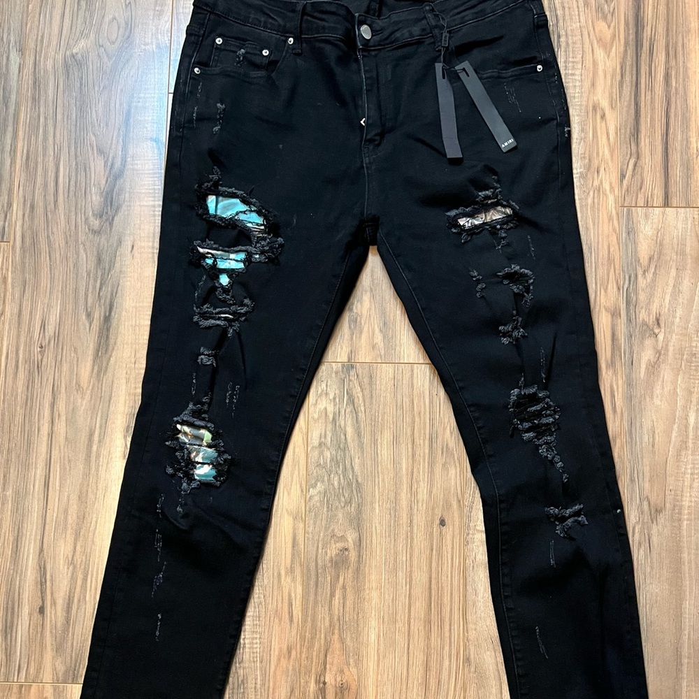 Amiri Destroyed Jeans (Mens)